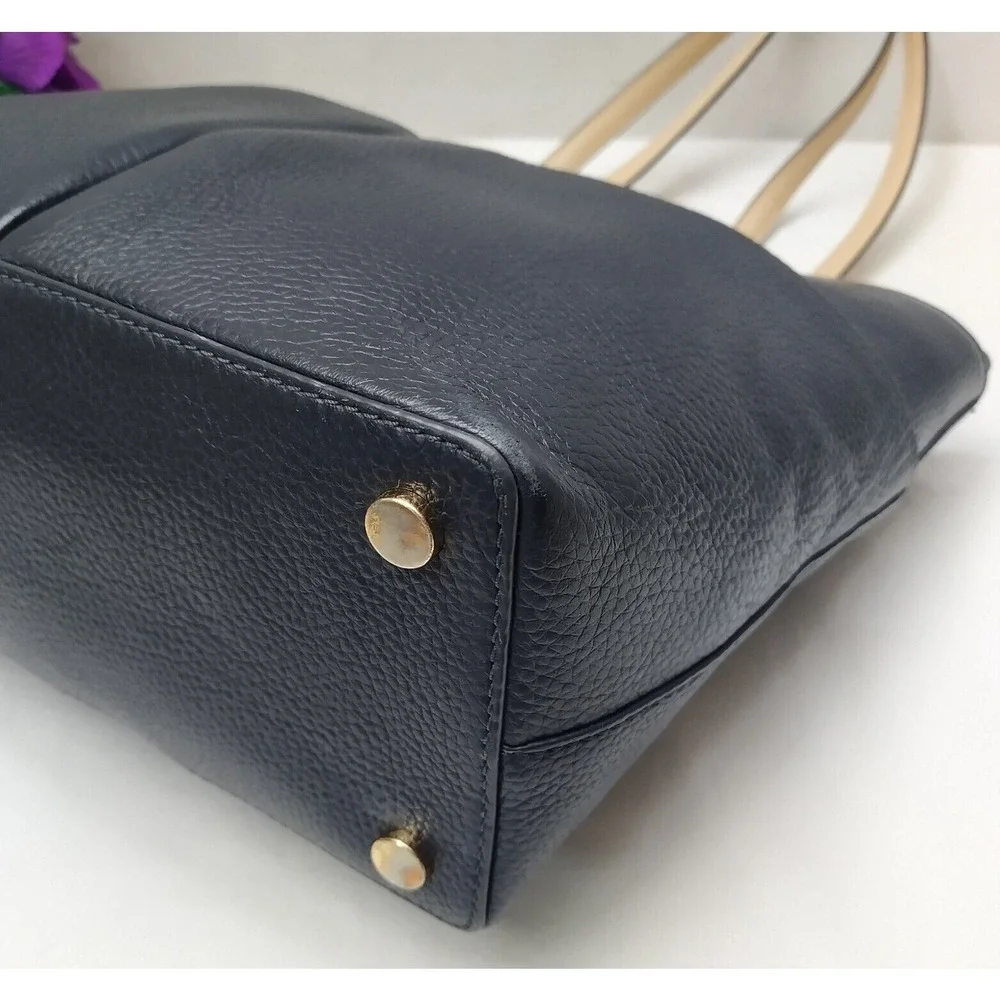 Michael Kors Bedford Midnight Blue Pebbled Leather Pocket Tote Bag - Picture 9 of 16